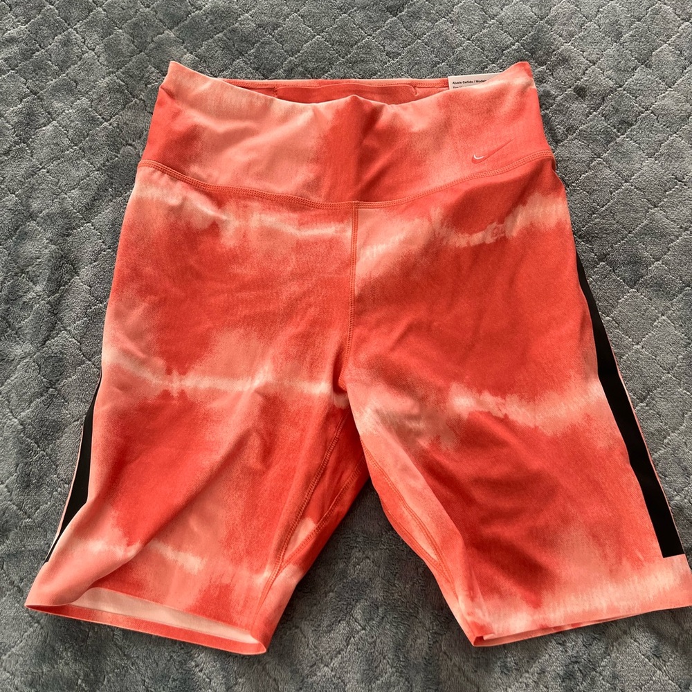 Nike One Luxe Womens Tie Dye Biker Shorts Orange White 7 Inch Mid Rise Small NEW
